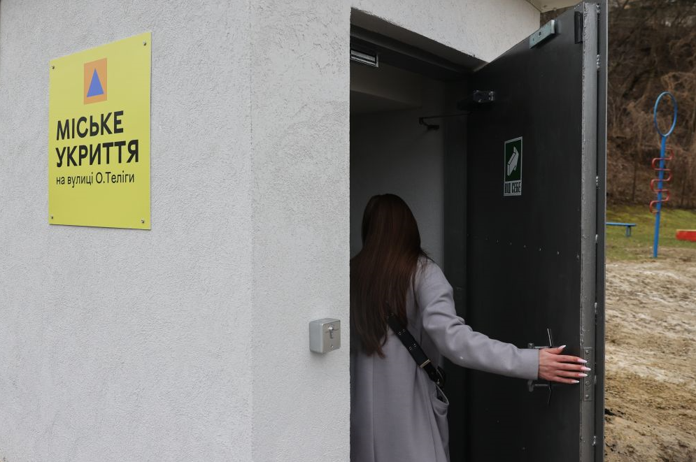 С детским уголком и зоной отдыха. Во Львове отремонтировали 70-летнее укрытие (фото и видео)